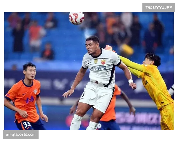 上海海港夺得2025赛季中超联赛冠军，实现三连冠