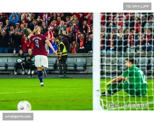 姆伯莫7500万欧加盟曼联后16场7球,成队内头号射手 姆伯莫7500万欧加盟曼联后16场7球,成队内头号射手