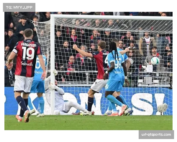 博洛尼亚主力中卫卢库米复出，帕尔马新援斯特雷费扎就位